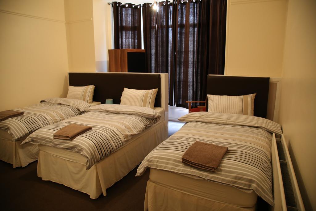 Acorn Lodge Guest House - Free Parking Gosport Exteriör bild