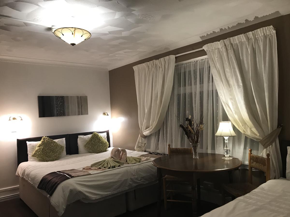 Acorn Lodge Guest House - Free Parking Gosport Exteriör bild